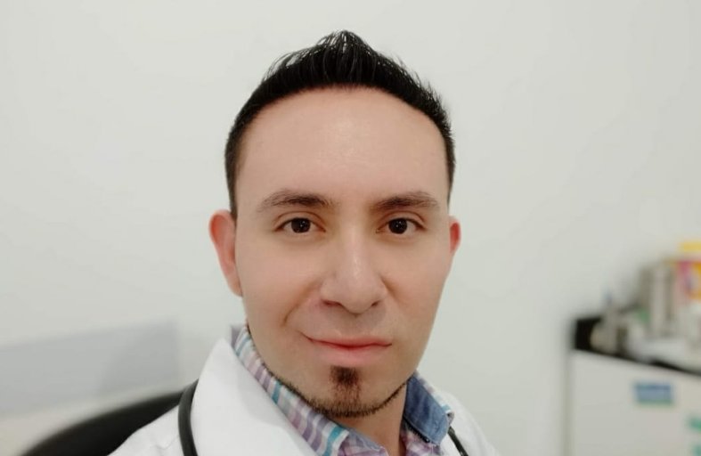 Fotografía delDr. Alejandro Moreno