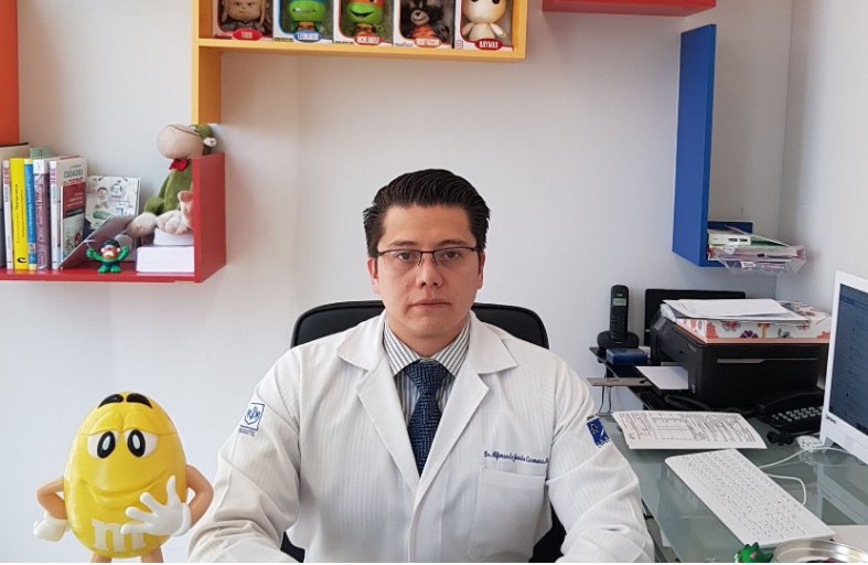 Fotografía delDr. Alfonso Carmona