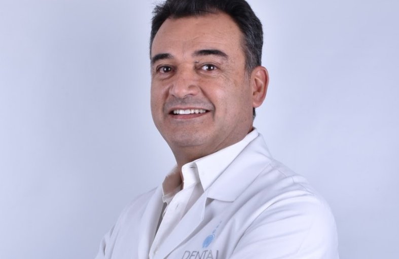 Fotografía delC. D. José Ricardo Álvarez Orozco