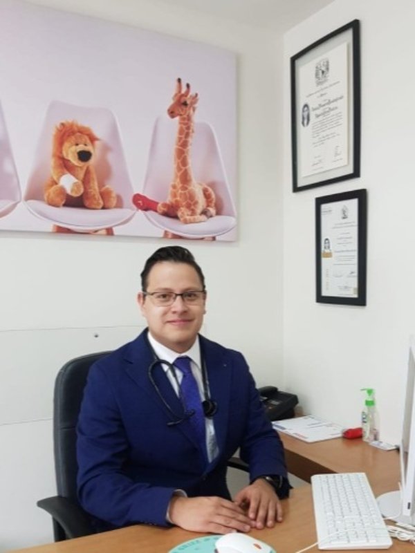 Fotografía delDr. Antonio de Jesús Morales