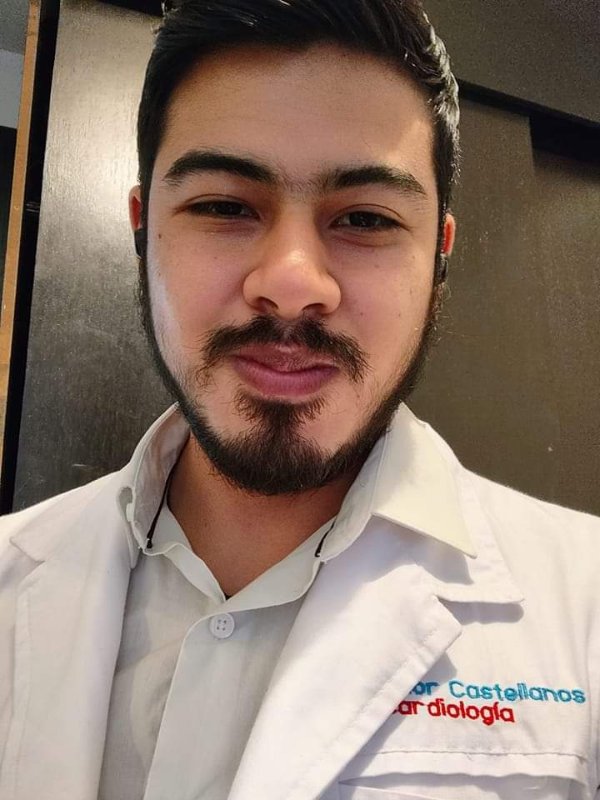 Fotografía delDr. Héctor Castellanos