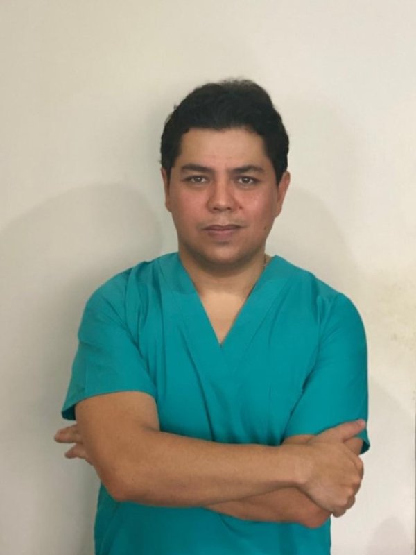 Fotografía delDr. Fernando Lara Torres