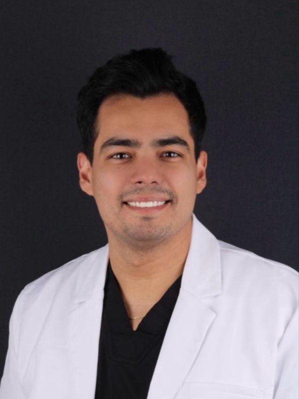 Fotografía delDr. Victor Escalante