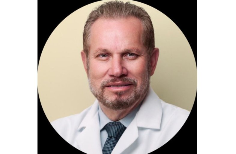 Fotografía delDr. José Sergio Verboonen Sotelo