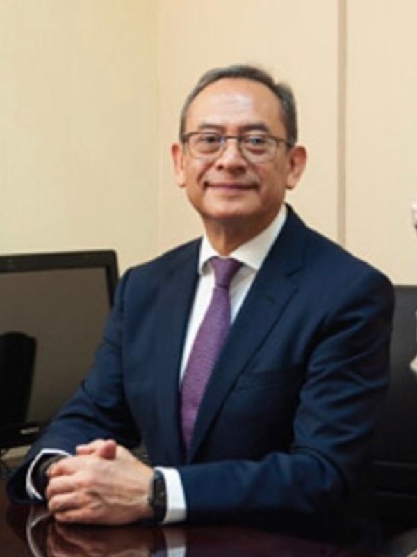 Fotografía delDr. Raymundo Torres